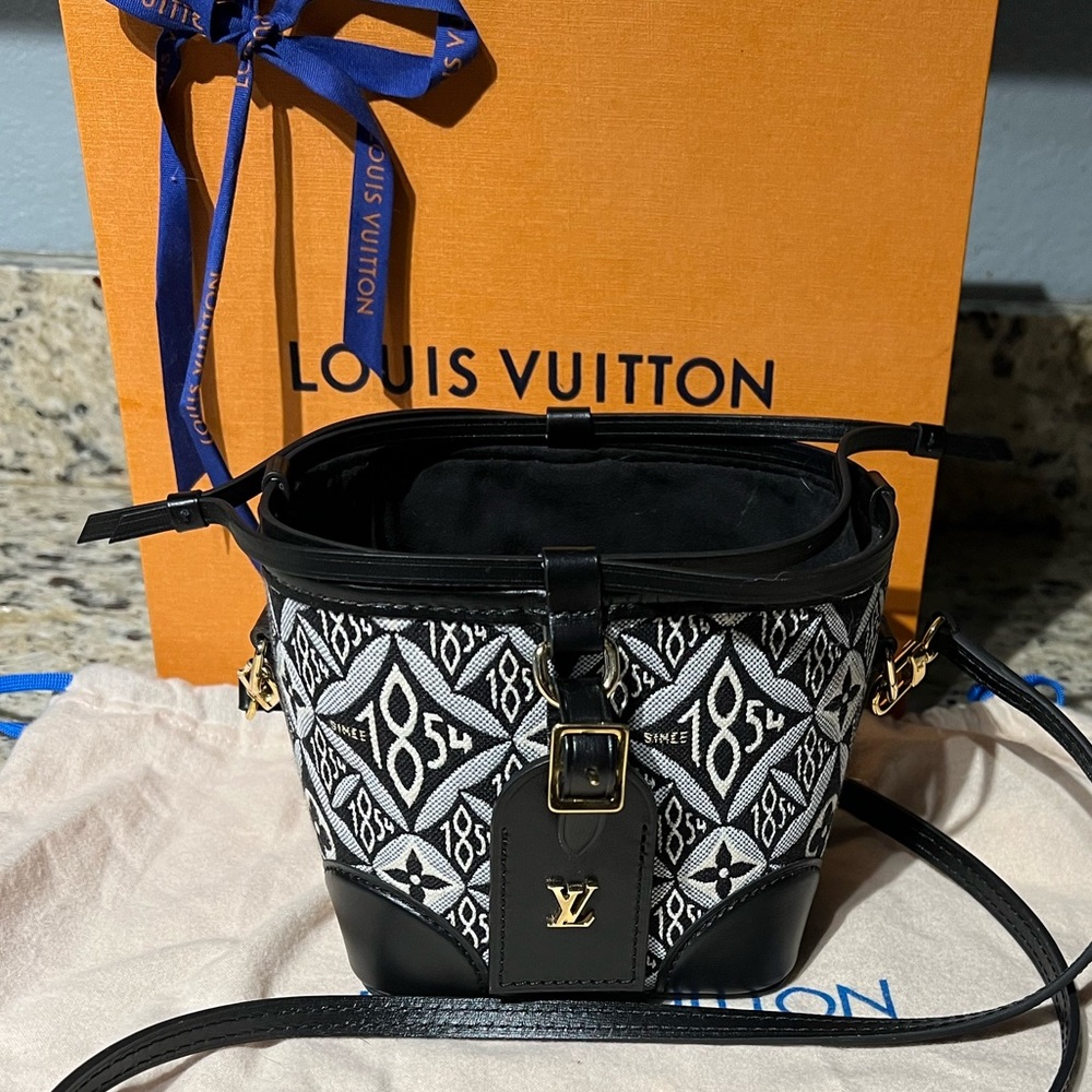 Louis Vuitton nano Noe ‘Since 1854’